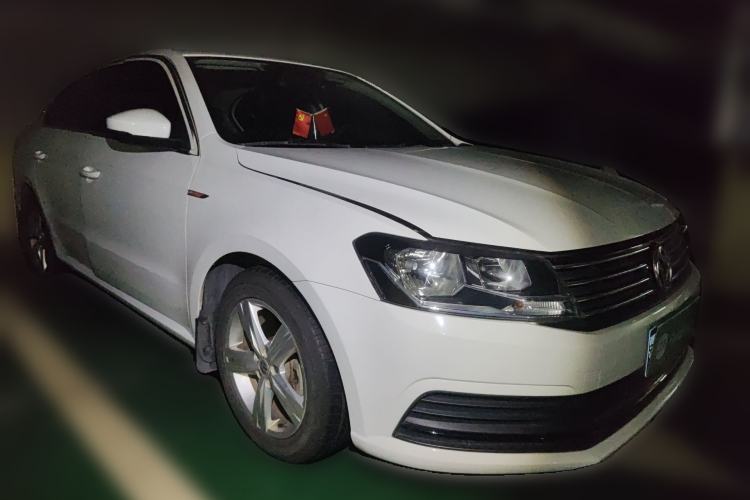 Used Volkswagen Lavida 2017 1.6L Automatic Fashion Edition
