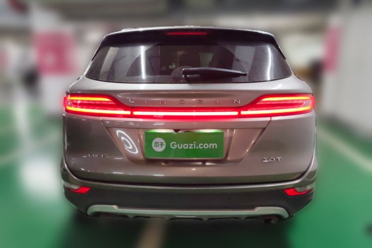 Used Lincoln MKC 2017 2.0T Two-Wheel Drive Deluxe Edition
