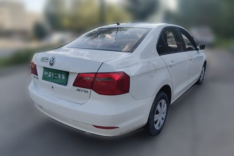 Used Volkswagen Jetta 2015 1.6L Manual Fashion Edition