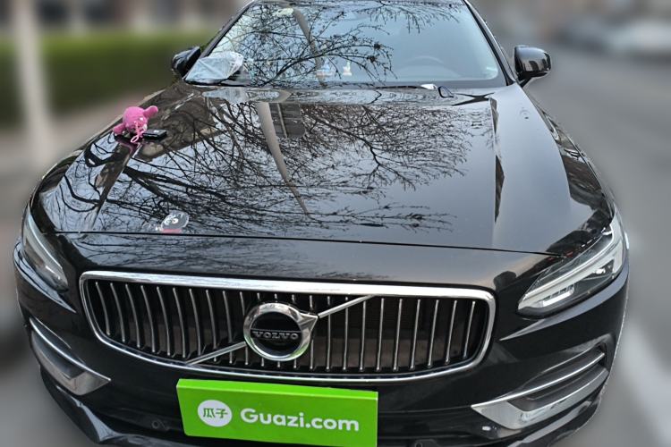 Used Volvo S90 2020 T5 Zhiyi Luxury Edition
