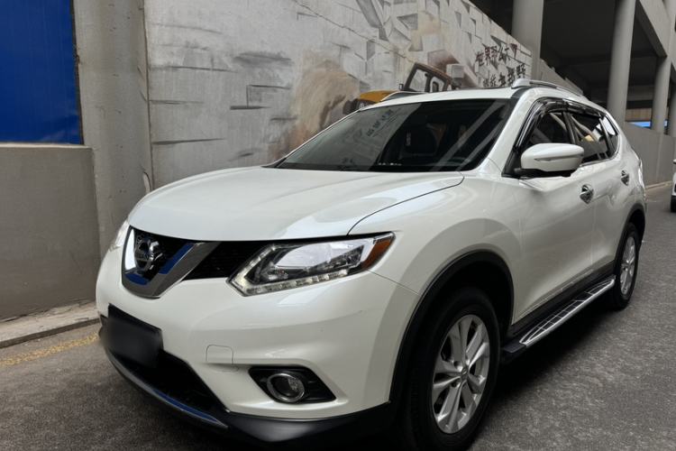 Used Nissan X-Trail 2015 2.0L CVT Comfort MAX Edition 2WD