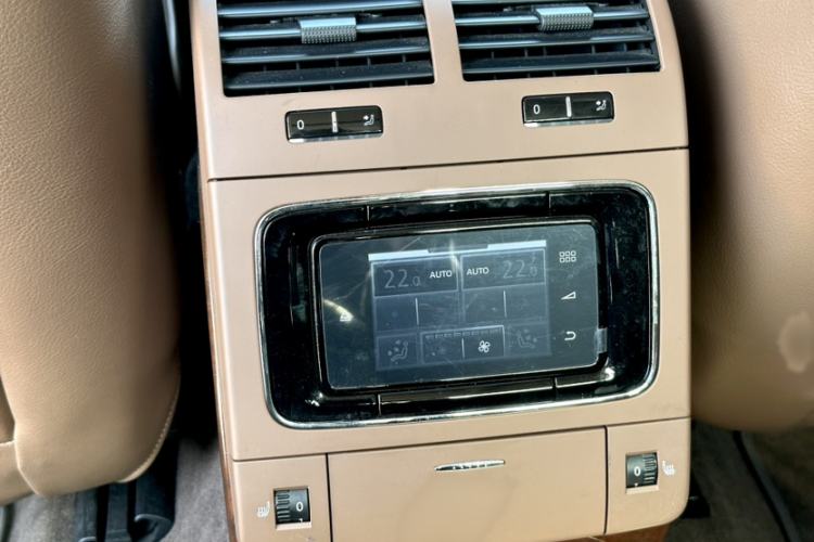 Used Volkswagen Phaeton 2015 3.0L Smart Edition