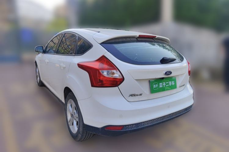 Used Ford Focus 2012 Hatchback 1.6L Automatic Fashion Edition
