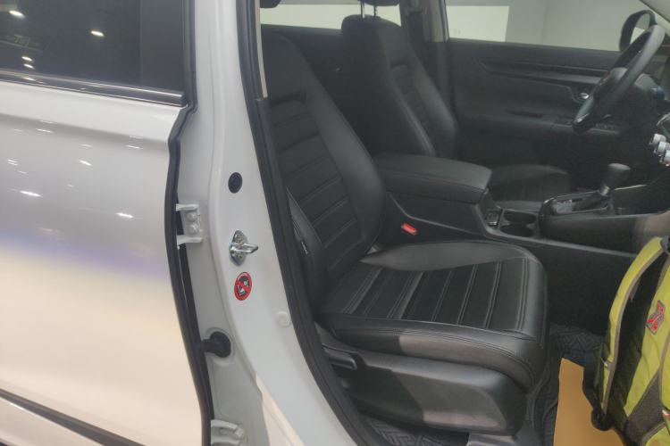 Used Honda Breeze 2023 240TURBO Two-Wheel Drive Elite Edition 5 Seats
