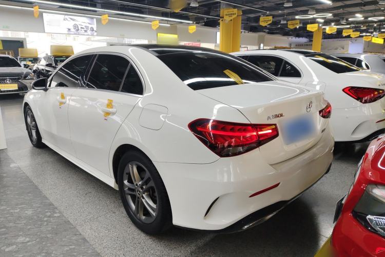 Used Mercedes-Benz A-Class 2020 Facelift A 180 L Sport Sedan Special Configuration
