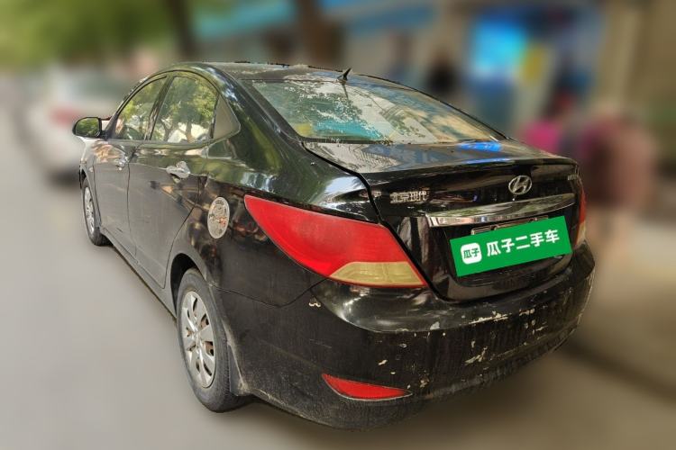 Used Hyundai Verna (older generation) 2010 Sedan 1.4L Automatic Comfort Model GS Rear Left 45 Deg