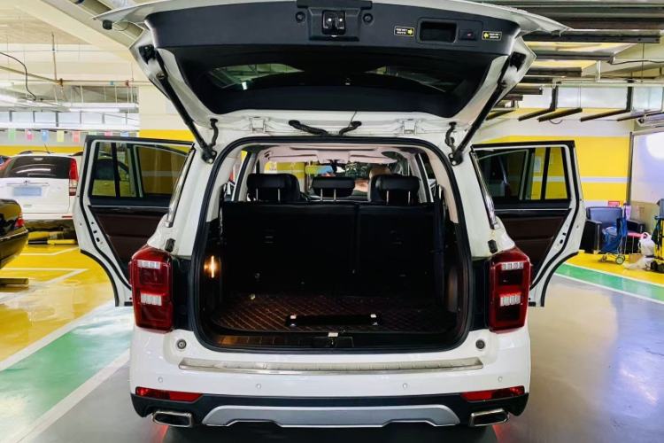 Used GAC Trumpchi GS8 2017 320T Two-Wheel Drive Luxury Smart Connectivity Version (7 Seats)