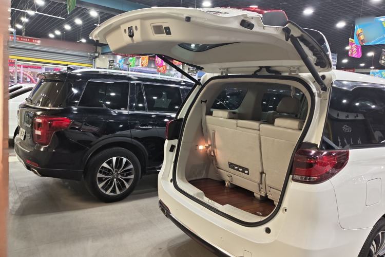 Used GAC Trumpchi M8 2018 320T Luxury Edition Trunk