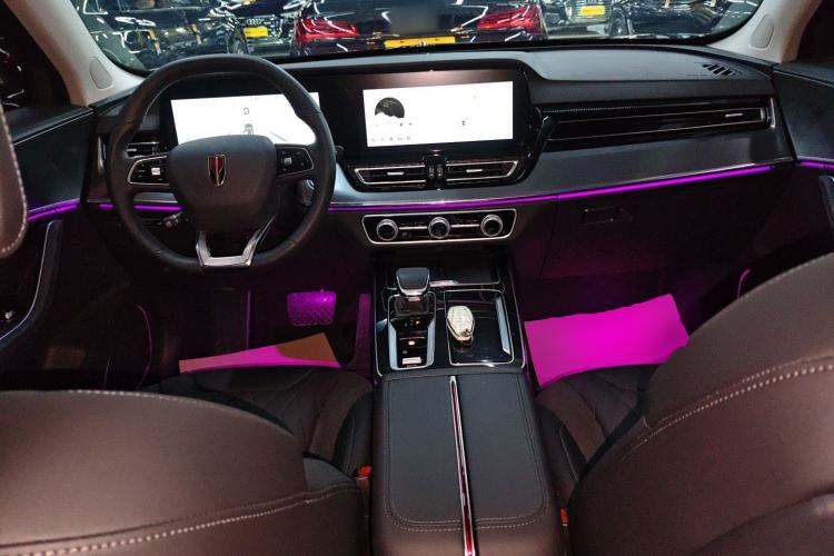 Used Hongqi HS5 2023 2.0T Qixiang Pro Edition Center Console