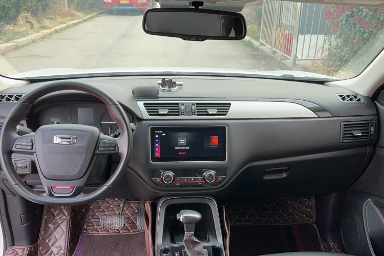 Used Qoros 5 2019 1.6T Automatic Zhiyun Connect (AliOS) Edition Prestige Model
