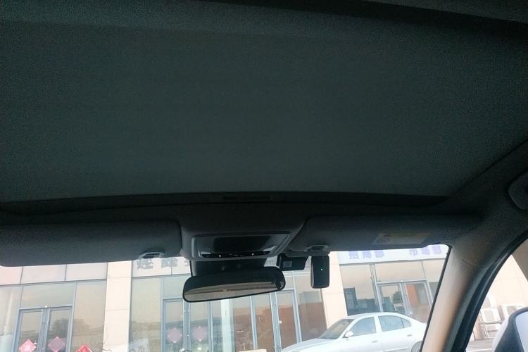 Used Honda Vezel 2023 1.5L CVT Pioneer Edition Headliner