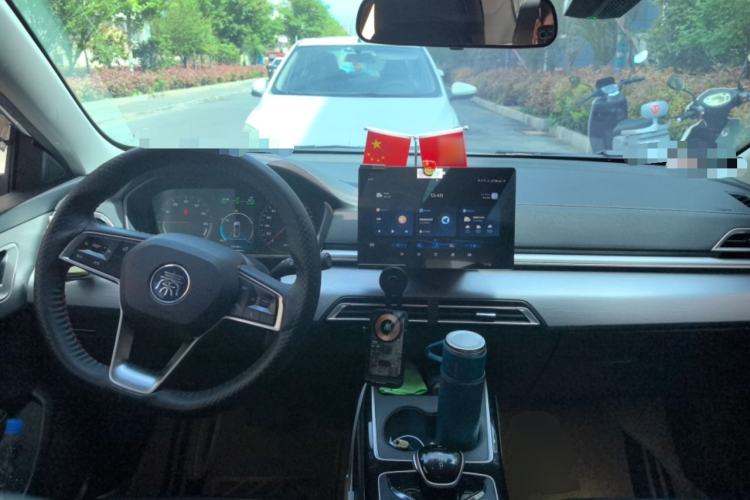 Used BYD Qin New Energy 2021 Travel Edition Center Console