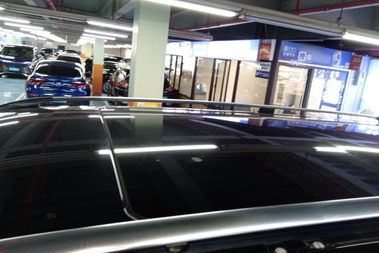 Used Mercedes-Benz V-Class 2021 V 260 L Long-wheelbase Luxury Edition