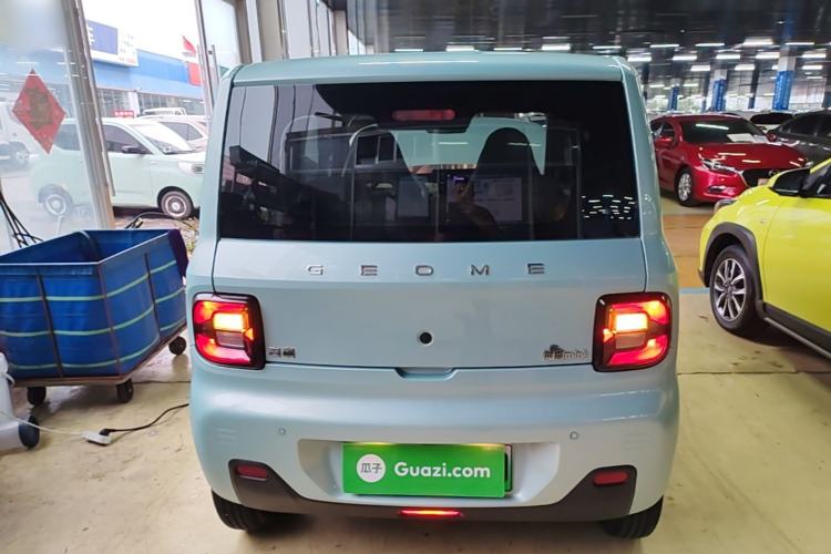 Used Geely Galaxy Panda 2023 Panda Mini 200km Endurance Bear
