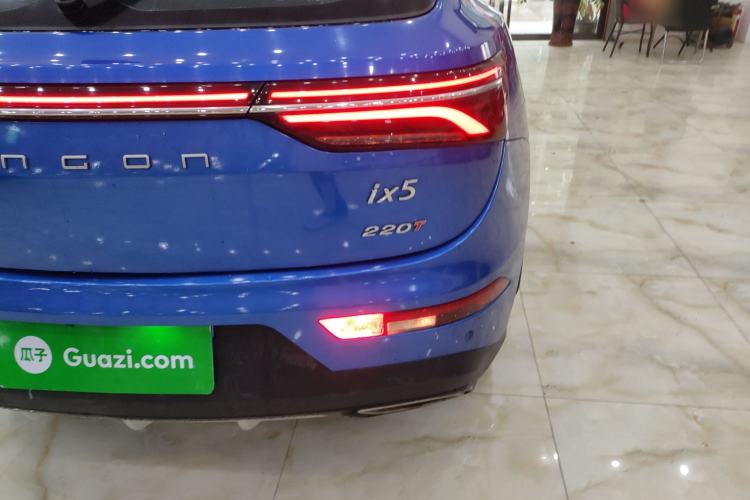 Used Dongfeng Fengon ix5 2019 220T CVT ZhiShang Trim China V Standard
