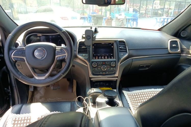 Used Jeep Grand Cherokee 2014 3.6L Elite Navigation Edition