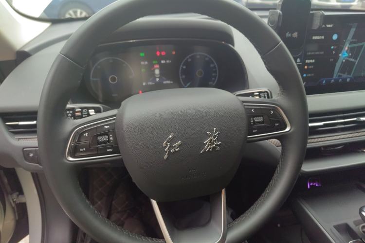 Used Hongqi E-QM5 2022 431 km Charge & Enjoy Edition
