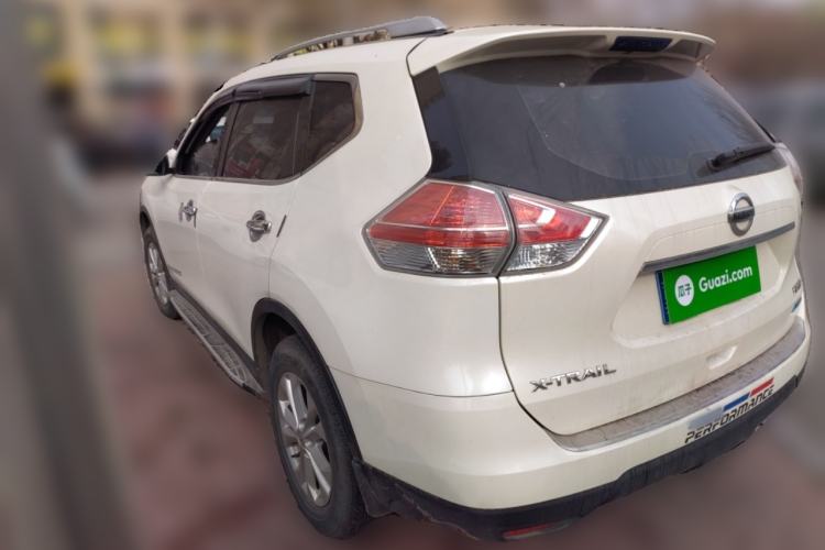 Used Nissan X-Trail 2015 2.0L CVT Comfort MAX Edition 2WD