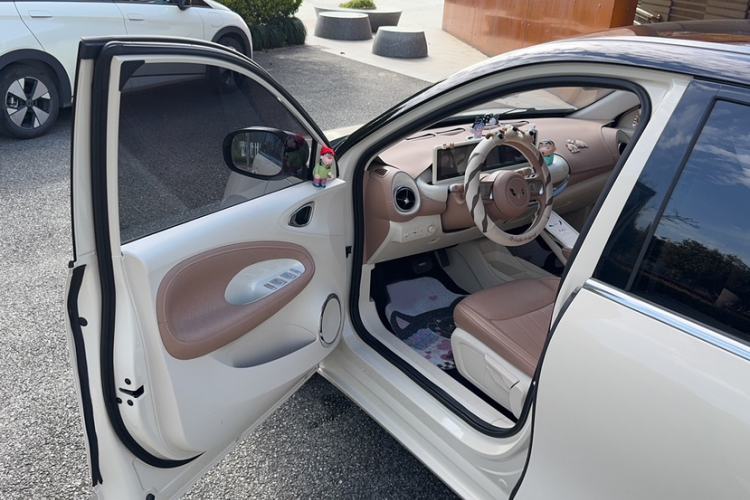 Used Wuling Bingo 2025 333 km Enjoyment Version Interior 4