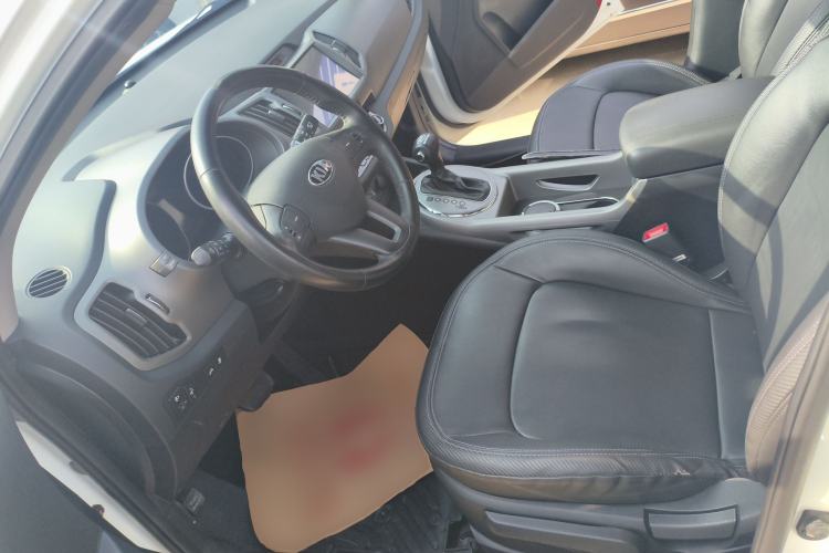 Used Kia Sportage R 2016 2.0L Automatic Two-Wheel Drive GLS Trim