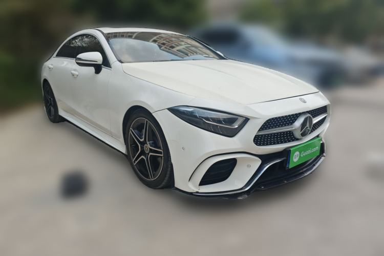 Used Mercedes-Benz CLS 2018 CLS 300 Dynamic Edition Front Right 45 Deg