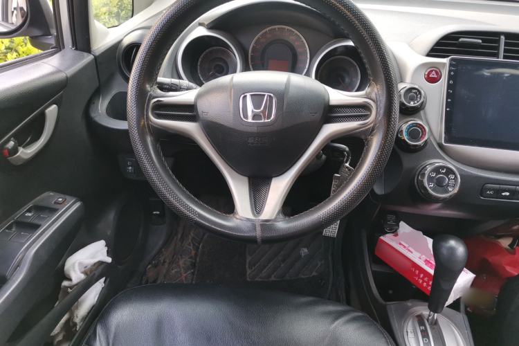 Used Honda Fit 2011 1.3L automatic comfort version Steering Wheel