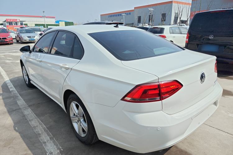 Used Volkswagen Lamando 2015 230TSI DSG Fashion Edition