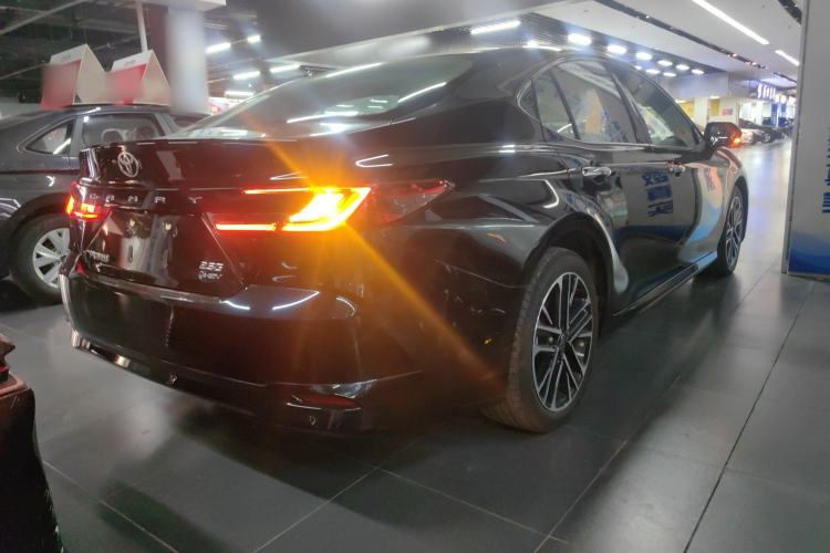 Used Toyota Camry 2024 Dual-Engine 2.5HG Prestige Edition
