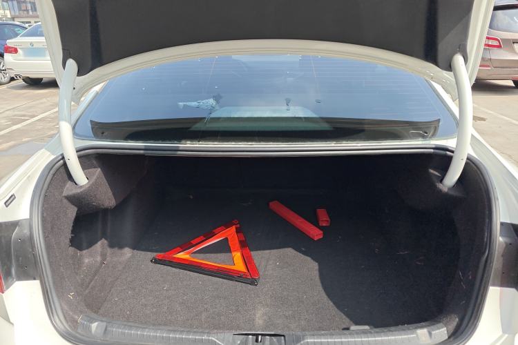 Used Volkswagen Lamando 2015 230TSI DSG Fashion Edition