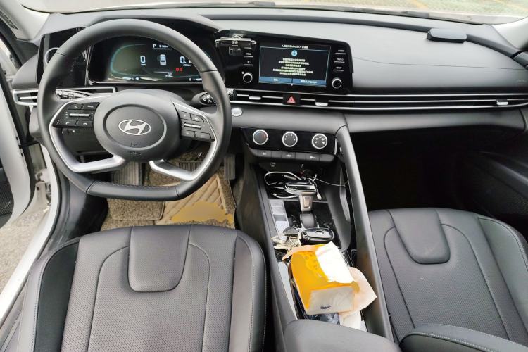 Used Hyundai Elantra 2023 1.5L CVT GLX Elite Edition
