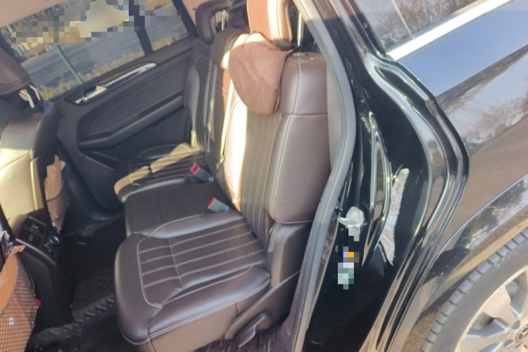 Used Mercedes-Benz GLS 2018 Refreshed GLS 400 4MATIC Dynamic Edition Left Rear Seat