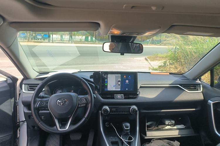 Used Toyota RAV4 Rongfang Plug-in Hybrid 2022 2.5L Two-Wheel Drive Elite Pro