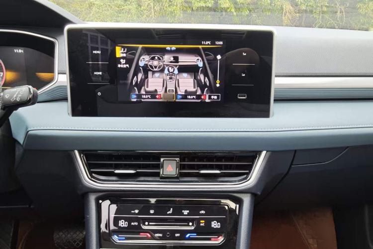 Used Volkswagen Tharu 2023 300TSI Two-Wheel-Drive Moonlight Edition