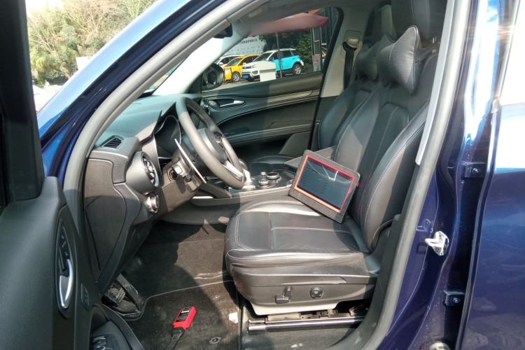 Used Alfa Romeo Stelvio 2017 2.0T 280HP Luxury Edition