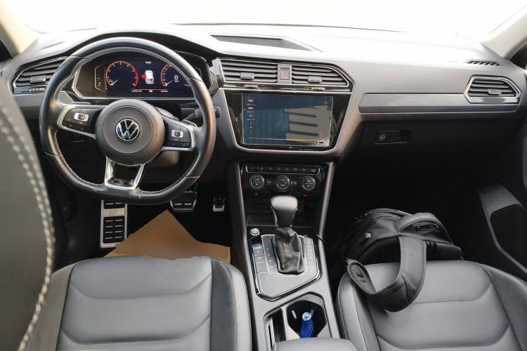 Used Volkswagen Tiguan L 2021 330TSI Automatic Two-Wheel Drive R-Line Enhanced Edition
