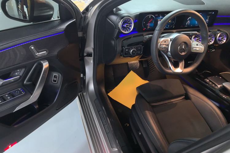 Used Mercedes-Benz A-Class 2021 A 200 L Sport Sedan Fashion Model Driver Seat