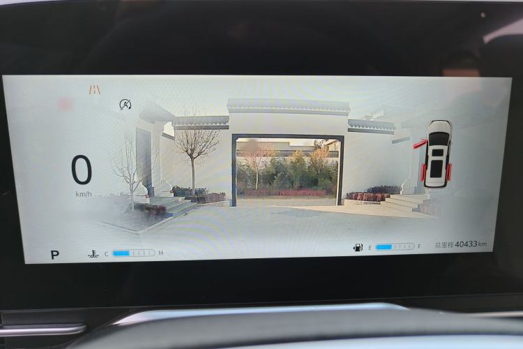 Used SAIC MAXUS G90 2023 2.0T Xingyun 7-Seater Version
