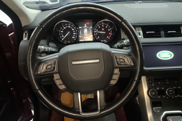 Used Land Rover Range Rover Evoque 2018 240 PS SE Smart Brilliance Edition