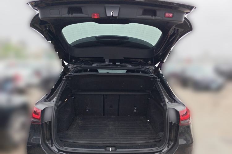 Used Mercedes-Benz GLA 2020 GLA 200 Trunk