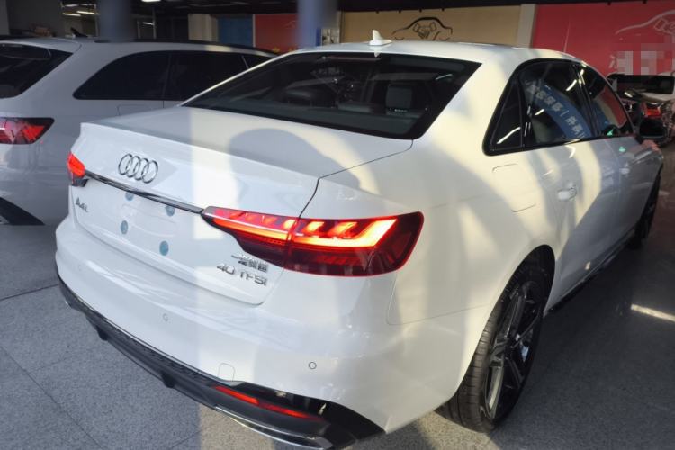 Used Audi A4L 2025 2 Million Units Enjoyment Version 40 TFSI Luxury Dynamic Edition