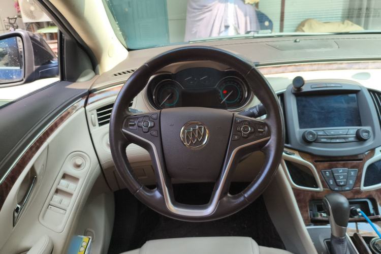 Used Buick LaCrosse 2013 2.4L SIDI Leading Comfort Version