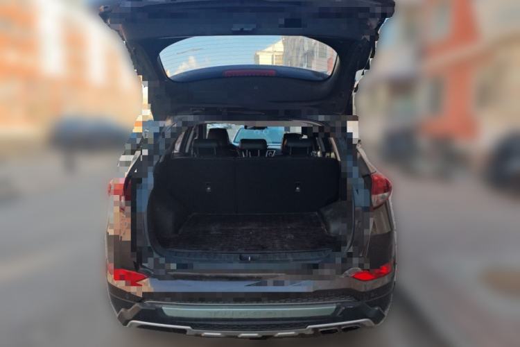 Used Hyundai Tucson 2015 1.6T Dual-Clutch Two-Wheel-Drive Smart Model Trunk