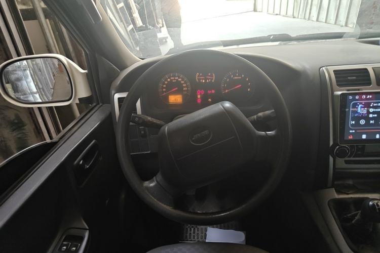 Used Jinbei Express 2020 2.0L Upgraded Version China VI Standard 6-Seater 1TZS