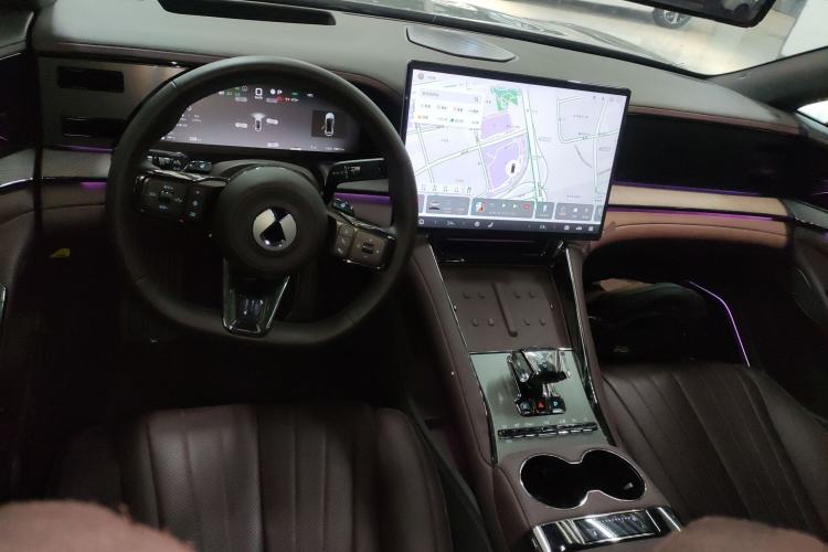 Used Denza Z9GT 2024 1100 Four-Wheel Drive Ultra Version Center Console