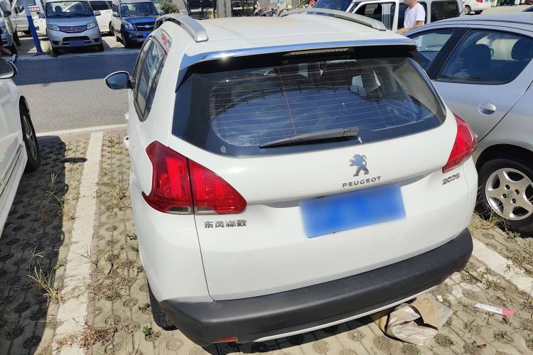 Used Peugeot 2008 2015 1.6L Automatic Playcool Edition

