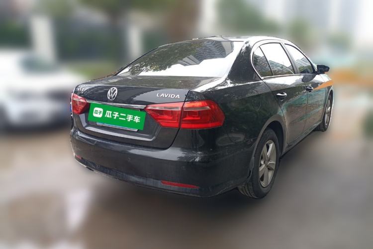 Used Volkswagen Lavida 2013 Revised Classic 1.6L Automatic Fashion Edition
