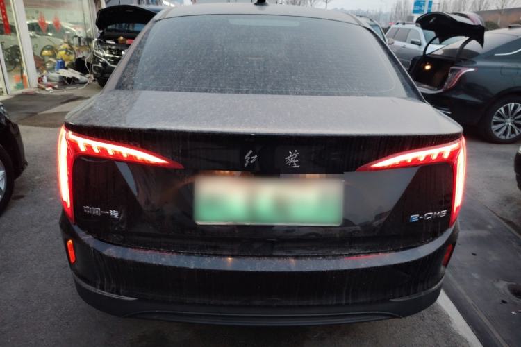 Used Hongqi E-QM5 2022 431 km Charge & Enjoy Edition
