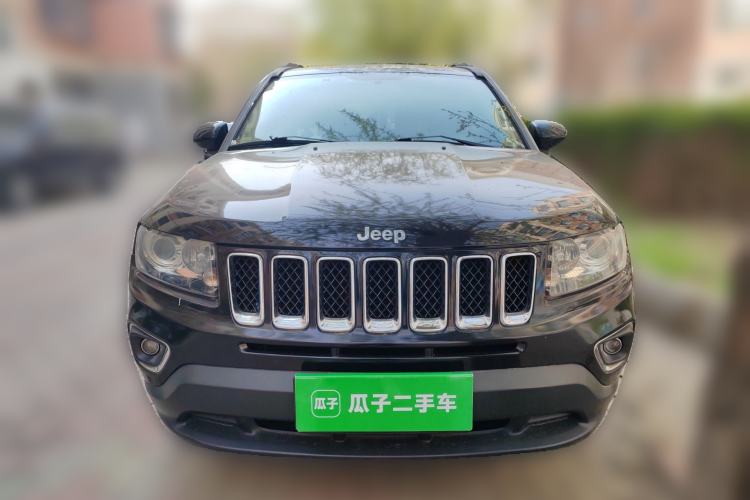 Used Jeep Compass 2014 2.4L four-wheel drive sport version
