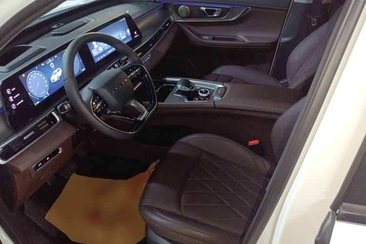 Used Chery Tiggo 8 PRO 2024 Champion Edition 290T Two-Wheel Drive Peak Version 7 Seats