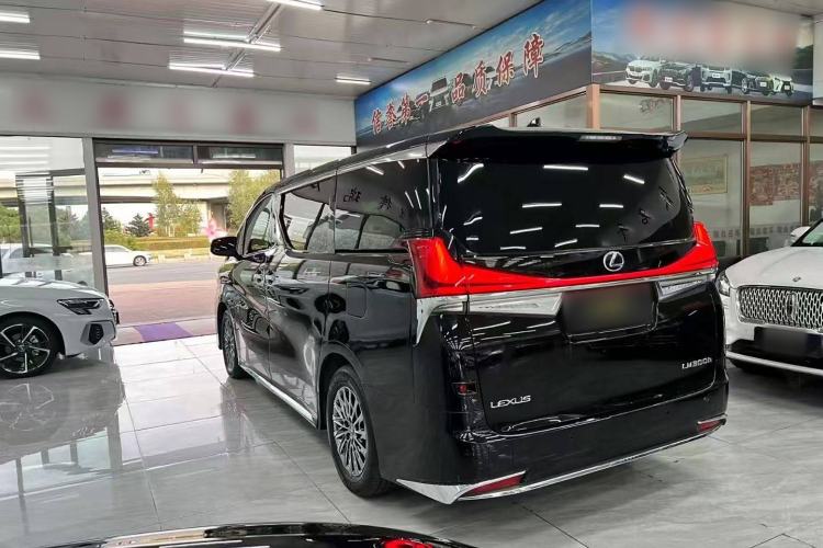 Used Lexus LM 2020 300h Seven-Seat Elegant Edition
